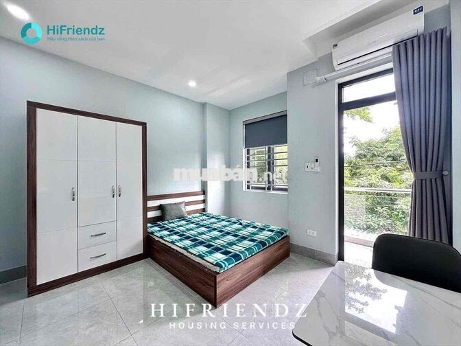Studio ban công lớn - Full nội thất - Gần đh Kinh tế