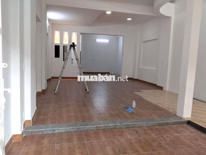 bán nhà mặt tiền đường số 1.hiệp thành
