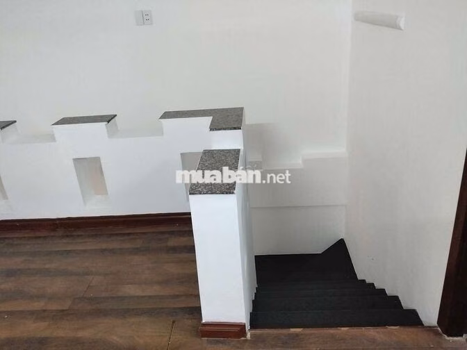 bán nhà mặt tiền đường số 1.hiệp thành
