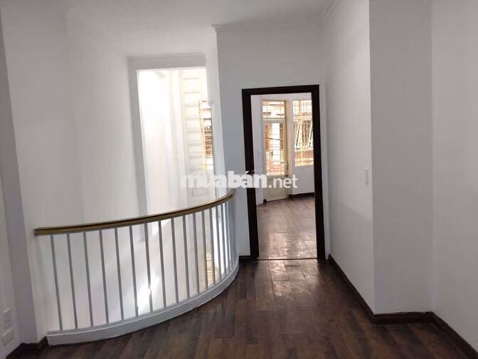 bán nhà mặt tiền đường số 1.hiệp thành