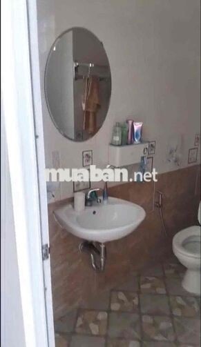 NHÀ NGAY NGÃ TƯ HIỆP BÌNH PHƯỚC- 1 LẦU 2PN 2WC Ở + VPCTY