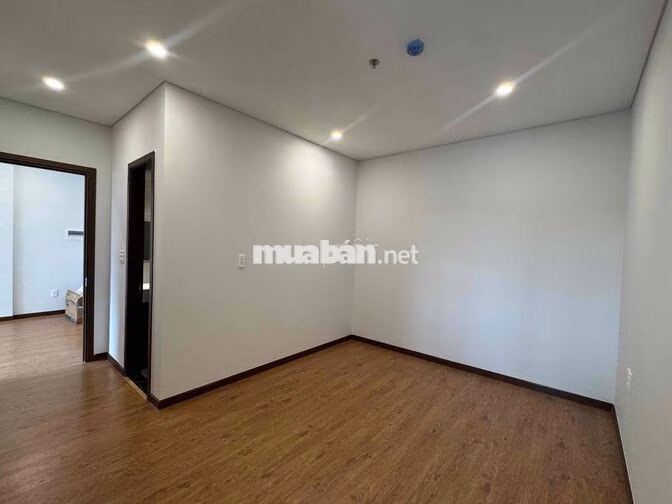 CHO THUÊ CĂN HỘ 2PN 63M2 TẦNG CAO VIEW THOÁNG MÁT