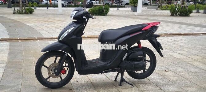 Honda Vision bản thể thao cần bán hoạc gl xe khác