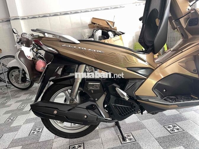 Honda Air Blade 2018 Vàng đồng