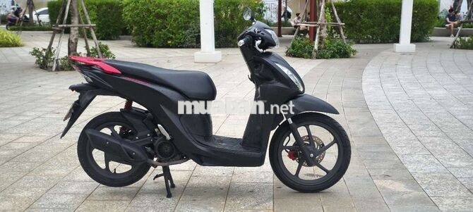 Honda Vision bản thể thao cần bán hoạc gl xe khác