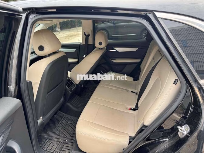 VinFast VF8 Plus 2 cầu Điện Đen