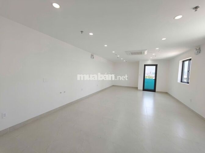 🏢✨ CHO THUÊ VĂN PHÒNG MỚI 100% – HÒA CƯỜNG | ĐƯỜNG 30/4 ✨🏢