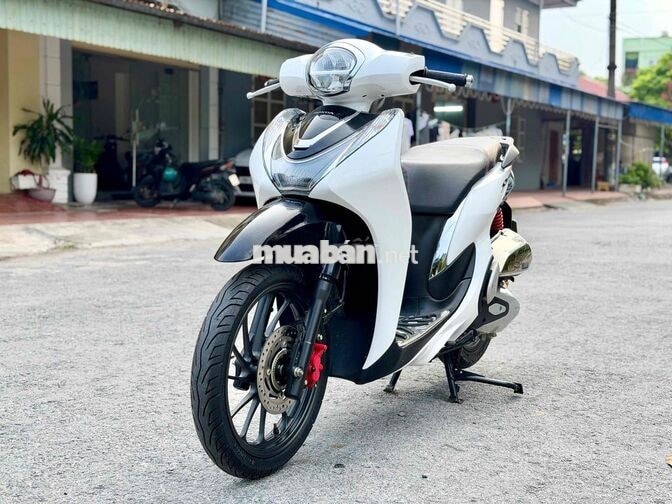 Honda SH Mode 12000 km Đỏ đen