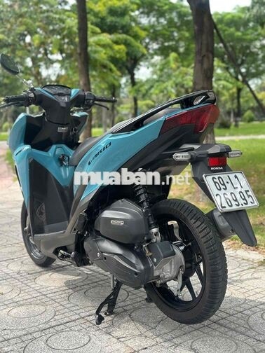 Honda Vario 2023 siêu lướt bs 69