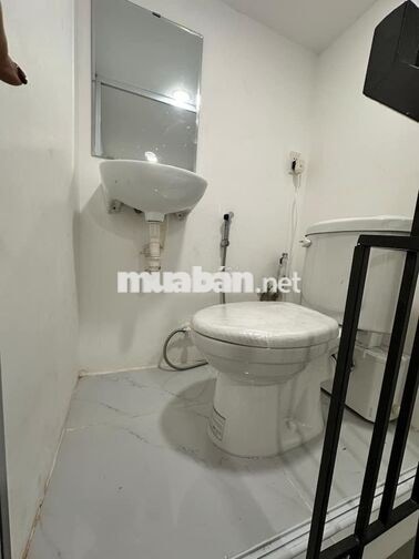 CHO THUÊ NHÀ NGUYÊN CĂN CÔ GIANG – CÁCH MẶT TIỀN CHỈ 20M, 2PN, NHÀ MỚI