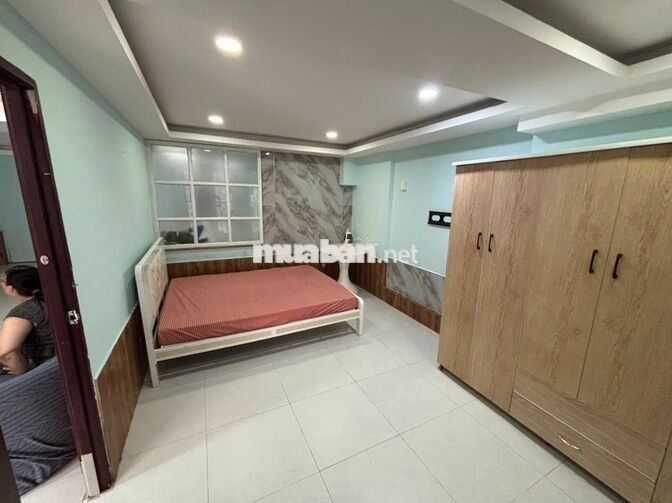 Cần cho thuê nhà nguyên căn ở Võ Oanh,  Bình Thạnh, hẻm to 4m