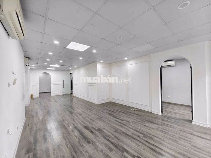 CHO THUÊ VĂN PHÒNG,STUDIO PHỐ THÁI HÀ - ĐỐNG ĐA 110M GIÁ RẺ CHỈ 14TR