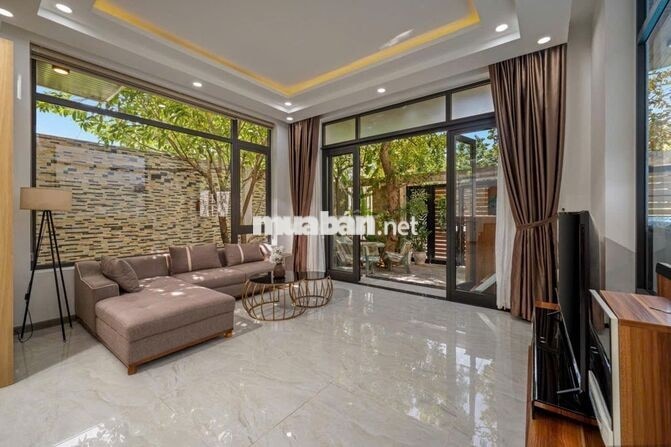 Cho Thuê villa có Hồ Bơi đường Phan Bá Vành Gần cầu Thuận Phước