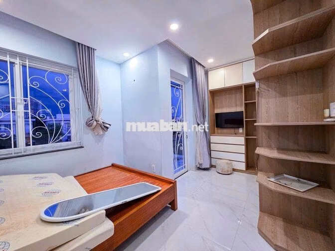 Cho Thuê Biệt Thự - 3PN/3WC- View Công Viên- Dọn Vào ở Ngay
