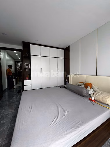 Bán nhà 6 tầng thang máy ngõ 21 Phan Văn Trường, Cầu Giấy, Hà Nội 