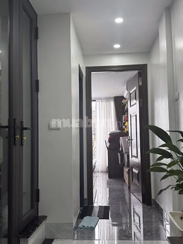 Bán nhà 6 tầng thang máy ngõ 21 Phan Văn Trường, Cầu Giấy, Hà Nội 
