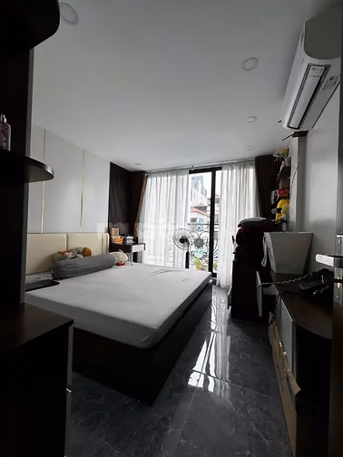 Bán nhà 6 tầng thang máy ngõ 21 Phan Văn Trường, Cầu Giấy, Hà Nội 