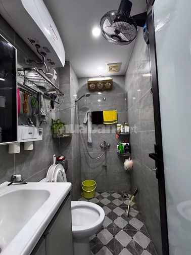Bán nhà 6 tầng thang máy ngõ 21 Phan Văn Trường, Cầu Giấy, Hà Nội 