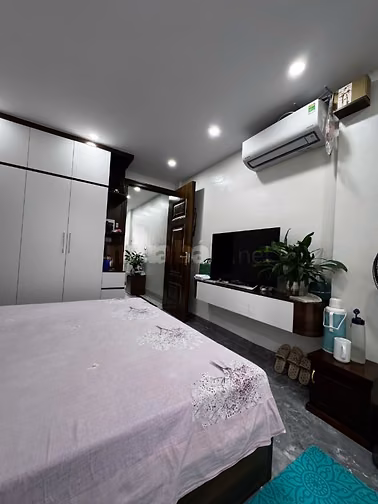 Bán nhà 6 tầng thang máy ngõ 21 Phan Văn Trường, Cầu Giấy, Hà Nội 