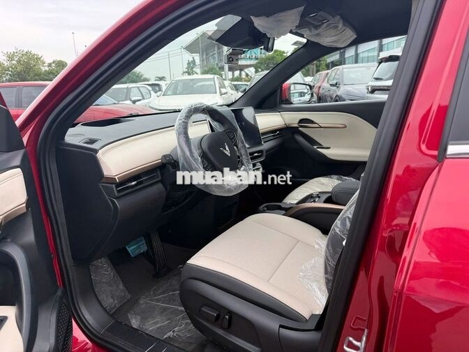 VinFast VF6 Plus 2026 Đỏ
