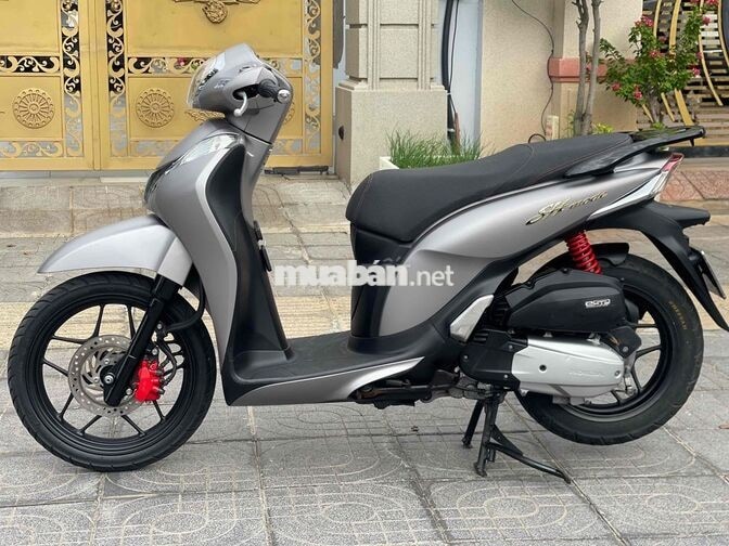 Honda SH Mode 2017 Bạc xám mờ