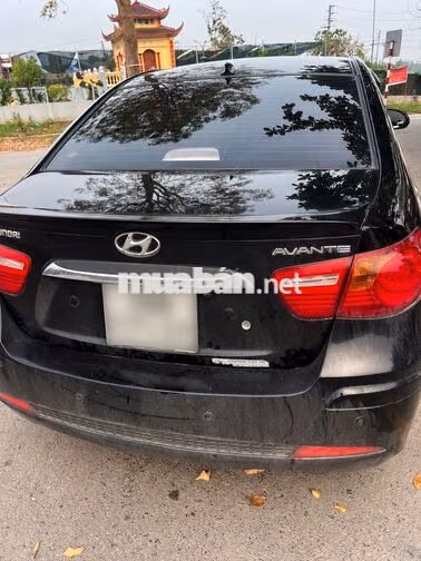 Hyundai Avante 2011 Đen 25 vạn km