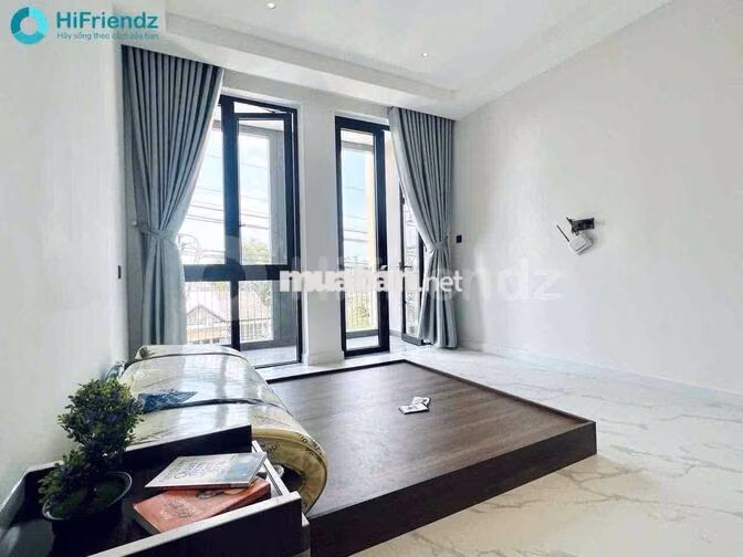 Sắp trống lại phòng 40m2 ngay mặt tiền đường gần cầu chữ Y