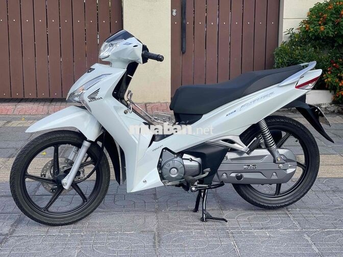 Honda Future Led 2024 Trắng 11 ngàn km