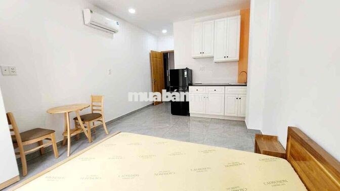 Cho thuê căn hộ Vạn Phúc City full nội thất, có ban công 6,8 triệu