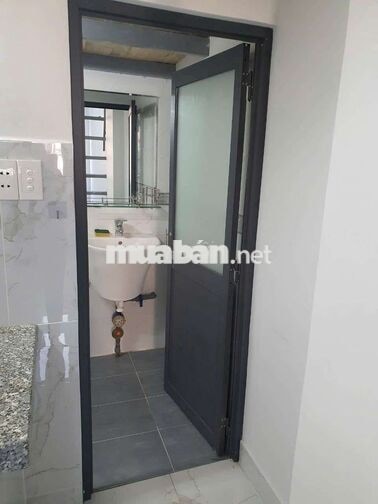 Cho thuê phòng cao cấp ngay Cầu Nguyễn Văn Cừ