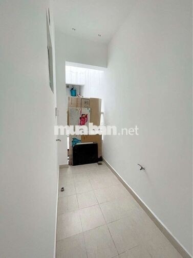 CHO THUÊ CĂN HỘ TARA RESIDENCE 2PN 2WC NỘI THẤT CƠ BẢN GIÁ 10TR5/TH