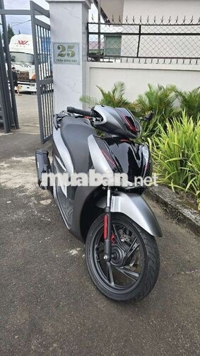 Honda SH160i 2024 Xám xi măng 11.000km
