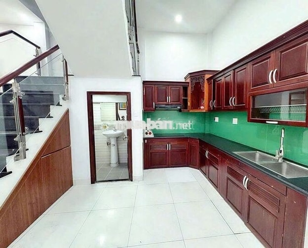 🚗NHÀ MỚI TINH_HẺM LỚN NGUYỄN TRỌNG TUYỂN_4x18m_TRỆT 2 LẦU CHO THUÊ.