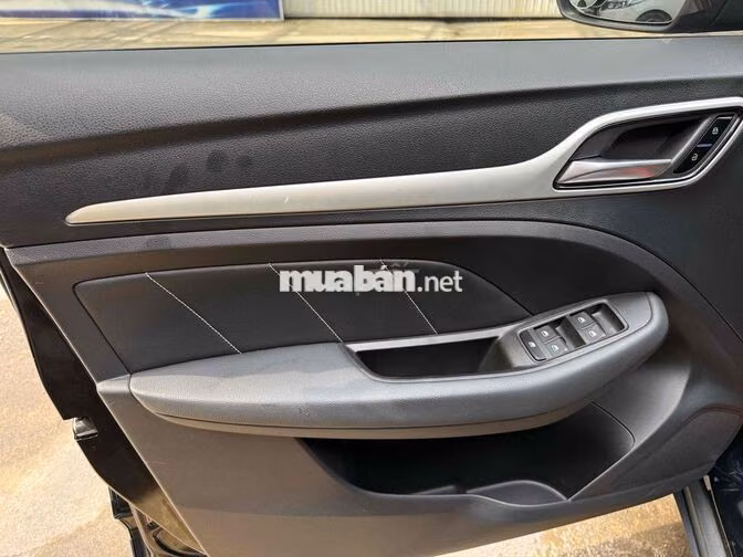 MG ZS Luxury 2020 một chủ đi lướt 29.000 km chuẩn