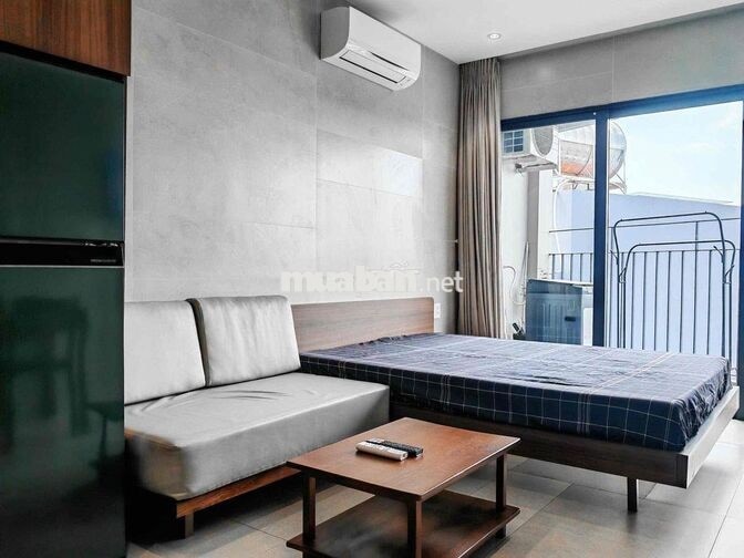 Căn Hộ Studio Ban Công Rộng 35m2 - Ngay Ngã Tư 7 Hiền - Q10