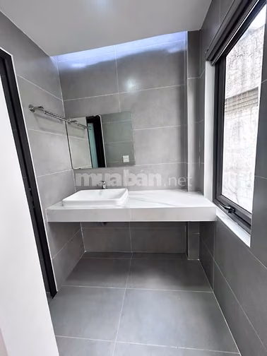 Cho thuê nhà mới 55m² – 6 tầng thang máy – Khâm Thiên