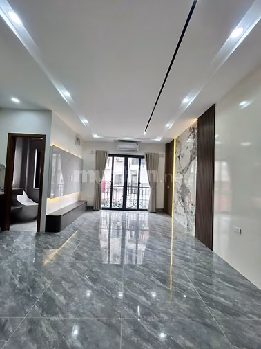 Cho thuê nhà mới 55m² – 6 tầng thang máy – Khâm Thiên