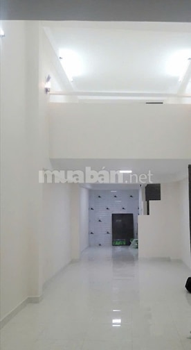 Bán nhà Mặt tiền Nguyễn Thị Tần, phường 2, Quận 8, sổ hồng 11,7 tỷ