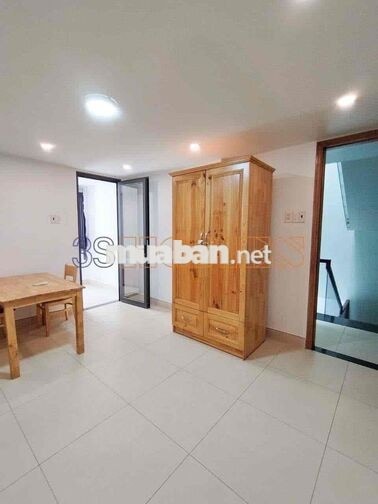 Căn hộ rộng đẹp, tách bếp riêng, 1 phòng ngủ 🔥