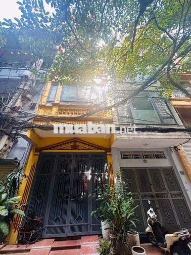Chính Chủ Có Căn KBT 5 Tầng Cần Bán Ngõ 131 Thái Hà