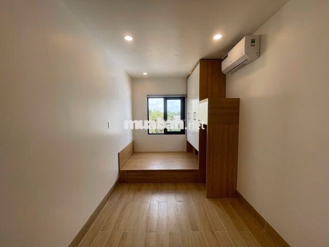 Giáp Q7, Phòng Full NT Cao Cấp, Rộng 20m2, Cửa Sổ Trời , Thoáng Mát
