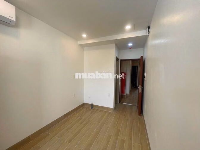 Giáp Q7, Phòng Full NT Cao Cấp, Rộng 20m2, Cửa Sổ Trời , Thoáng Mát
