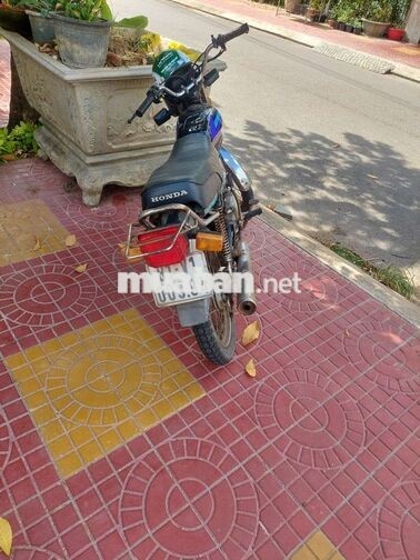 Honda Win Đen