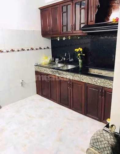 CHO THUÊ NHÀ MTNB 6M (XT) LẠC LONG QUÂN, P.3, Q.11, 12TR