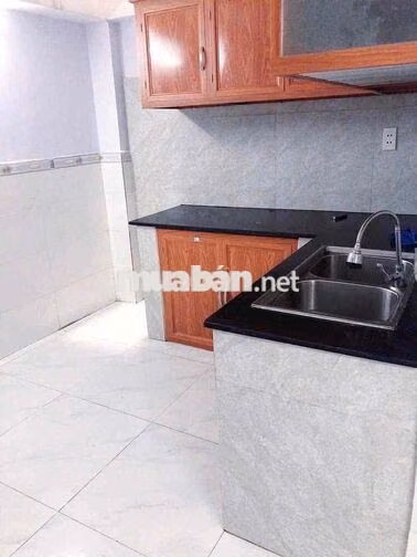 Trệt lửng lầu 4*12; 3pn mặt đường thông5m