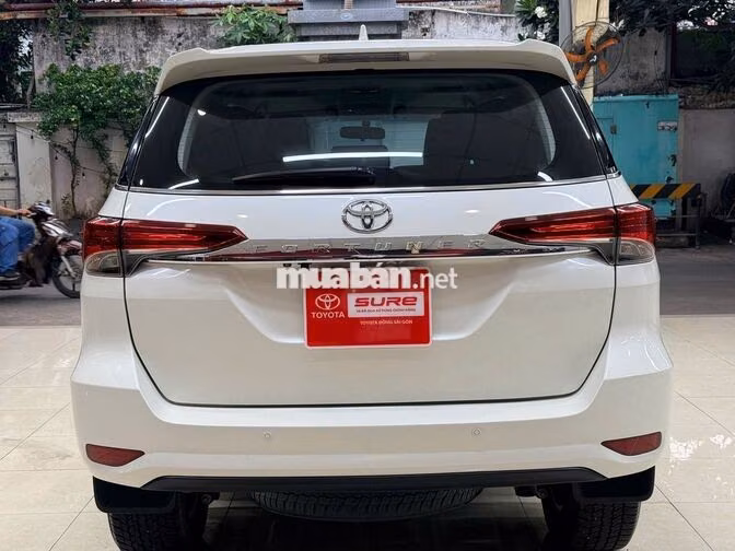 Fortuner máy dầu 2018 2 cầu màu Trắng 62.000 km