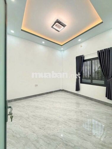 nhà ngộp ngay trường cấp 2 Hội Nghĩa chỉ 1ty585 có vay