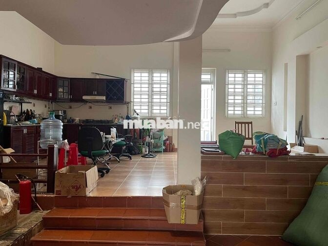 Cần cho thuê nhà đường số 10, Hiệp Bình Chánh