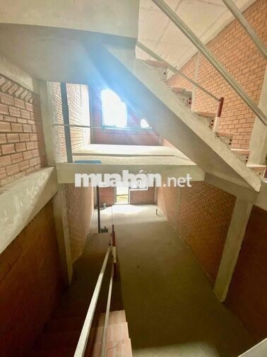 Nhà Phố Bcons 4 Tầng (245m²) – Giá 11 Tỷ - liền kề LÀNG ĐẠI HỌC, QL 1K