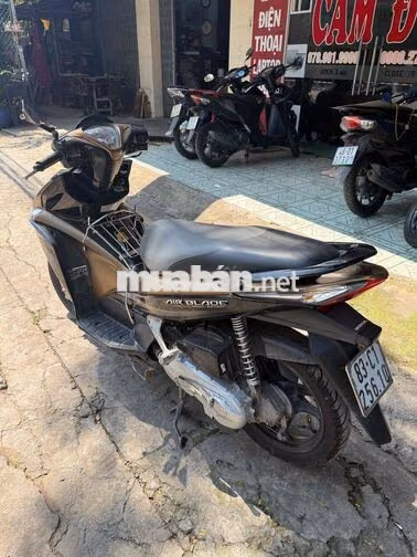 Honda Air Blade 2012 Nâu đen
